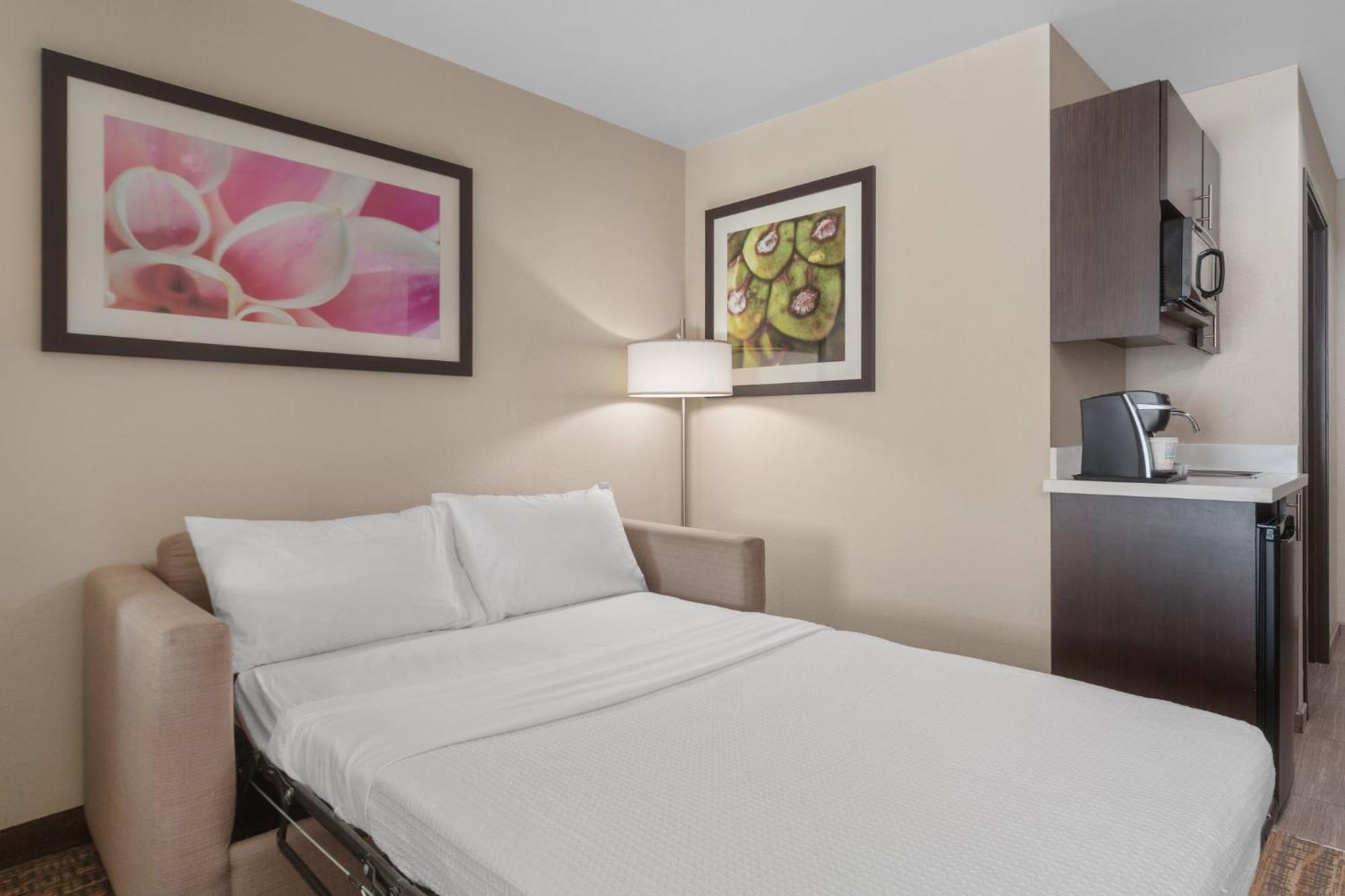 Holiday Inn Express Tomball By Ihg Экстерьер фото