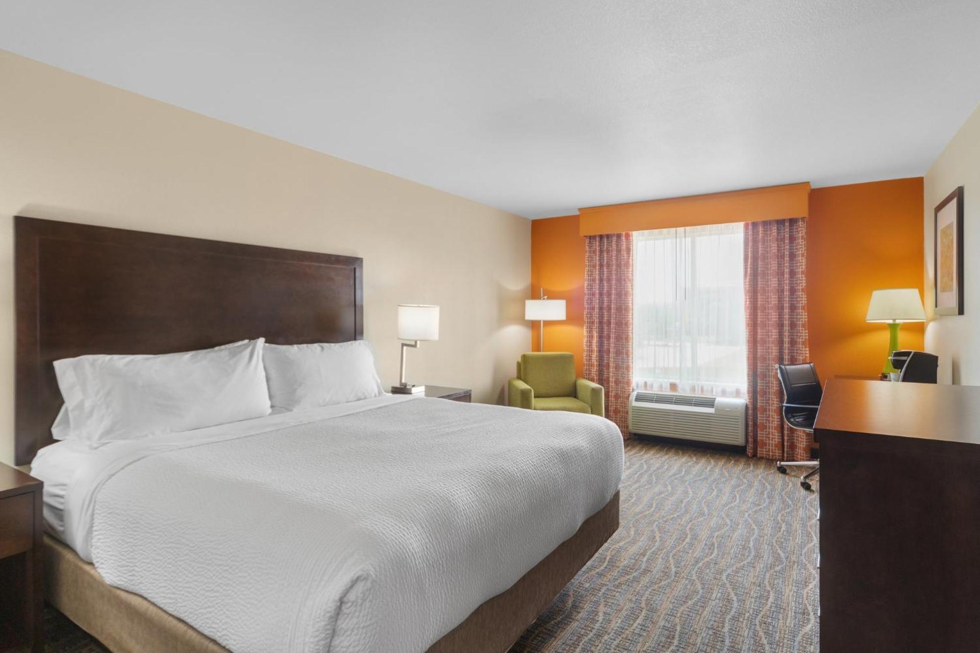 Holiday Inn Express Tomball By Ihg Экстерьер фото